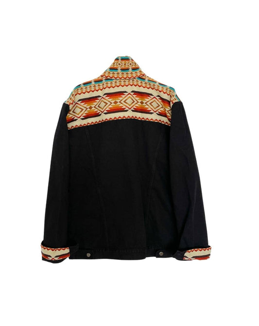 Cuicocha Black Jacket