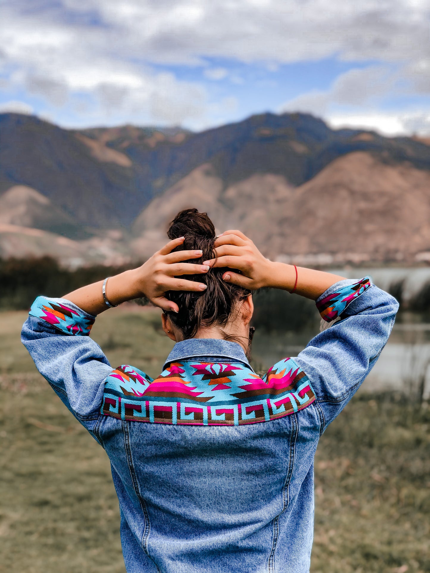 Turquesa Twist Jacket